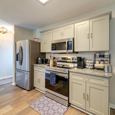 Updated Hubert Vacation Rental 5 Mi To Beaches! Суонсбъро Екстериор снимка
