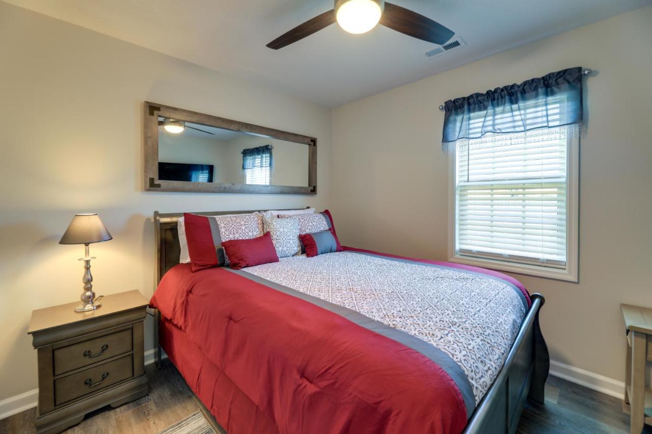 Updated Hubert Vacation Rental 5 Mi To Beaches! Суонсбъро Екстериор снимка